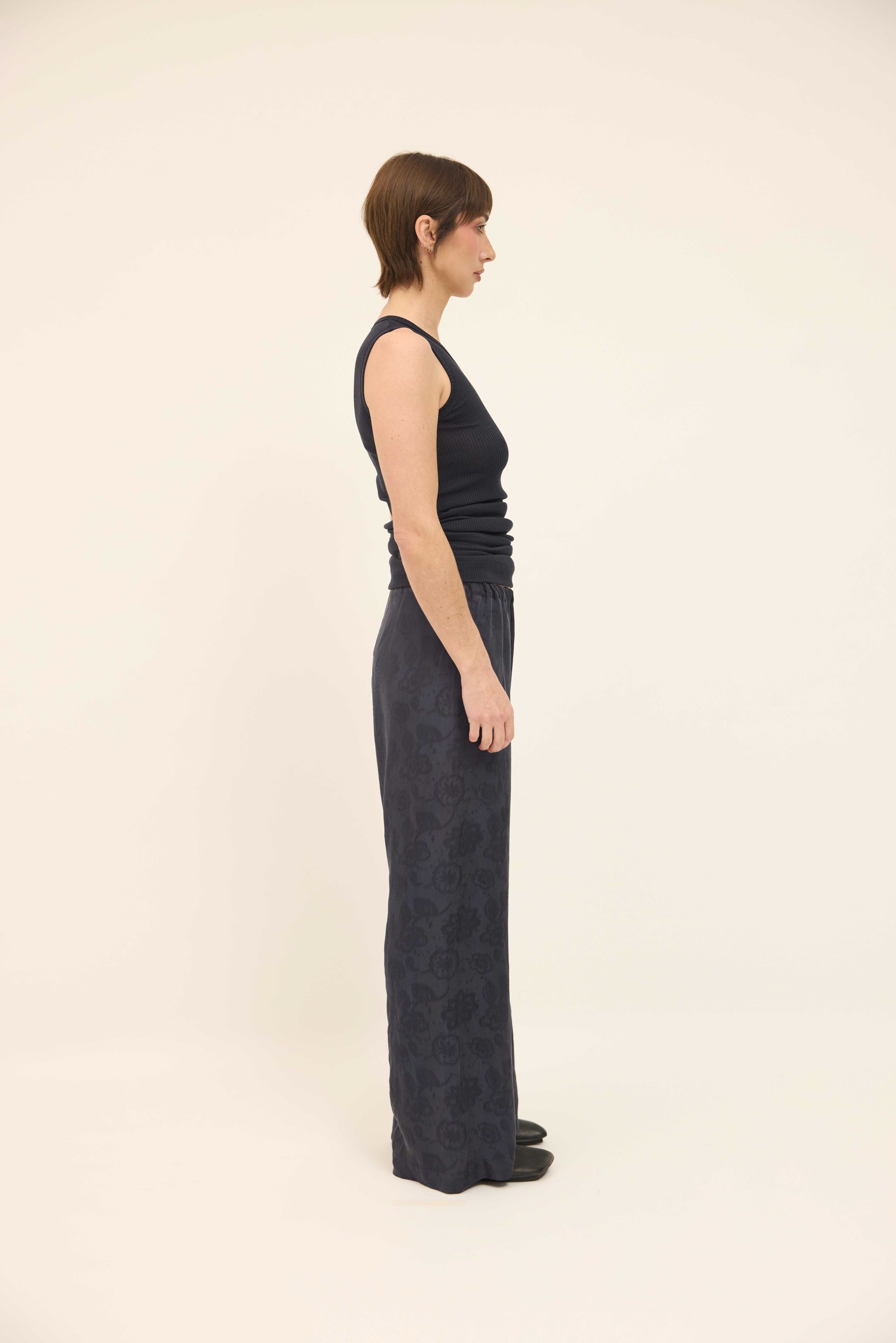 Simple Pants - Ink Silk Jacquard