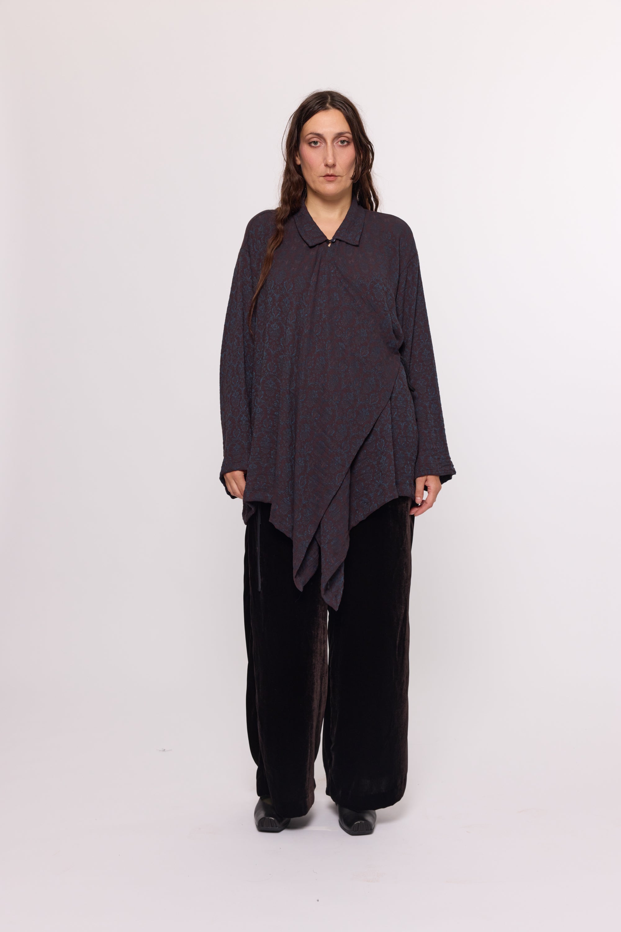 Drape Front Shirt Ink/ Chocolate