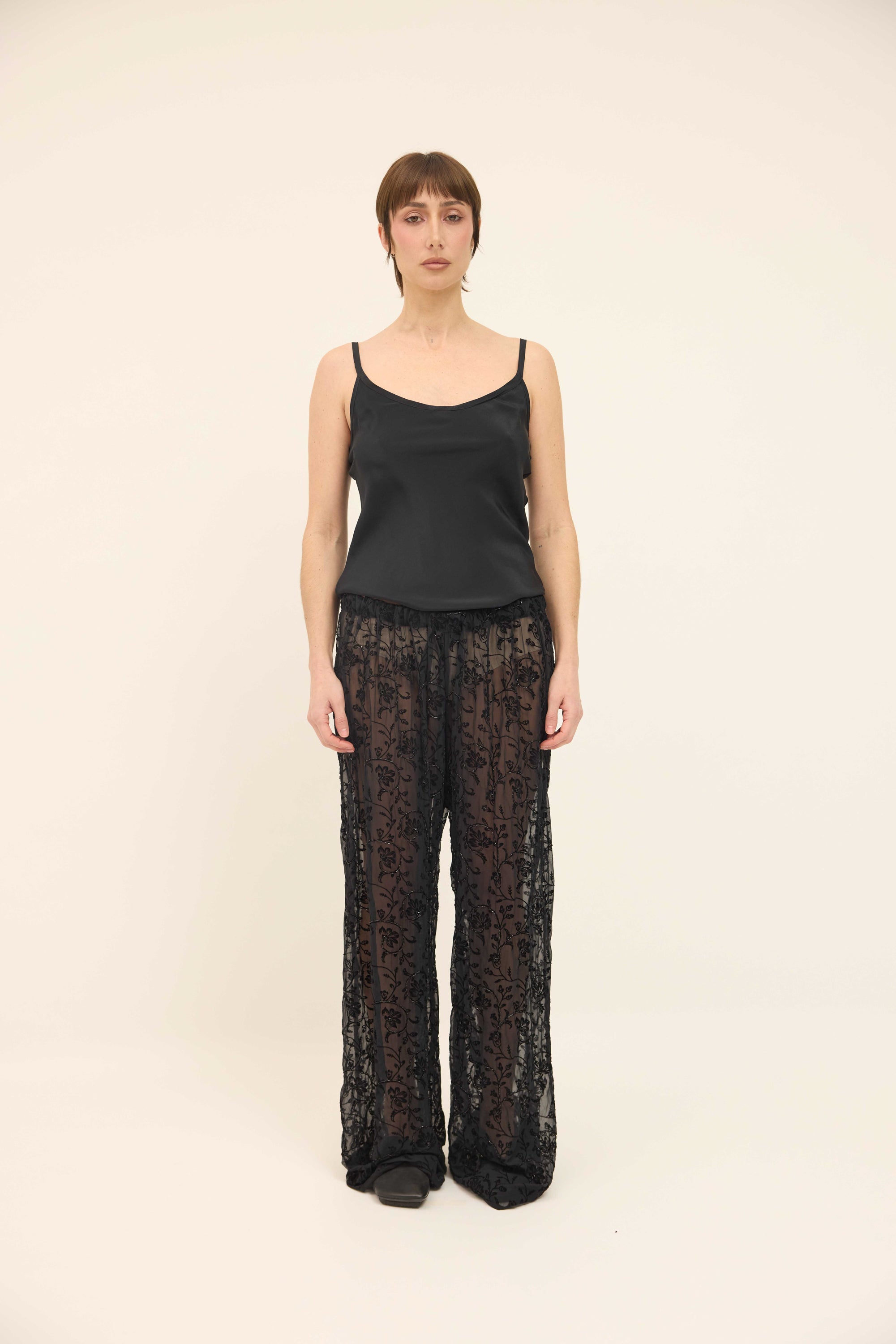 Simple Pants - Beaded Black