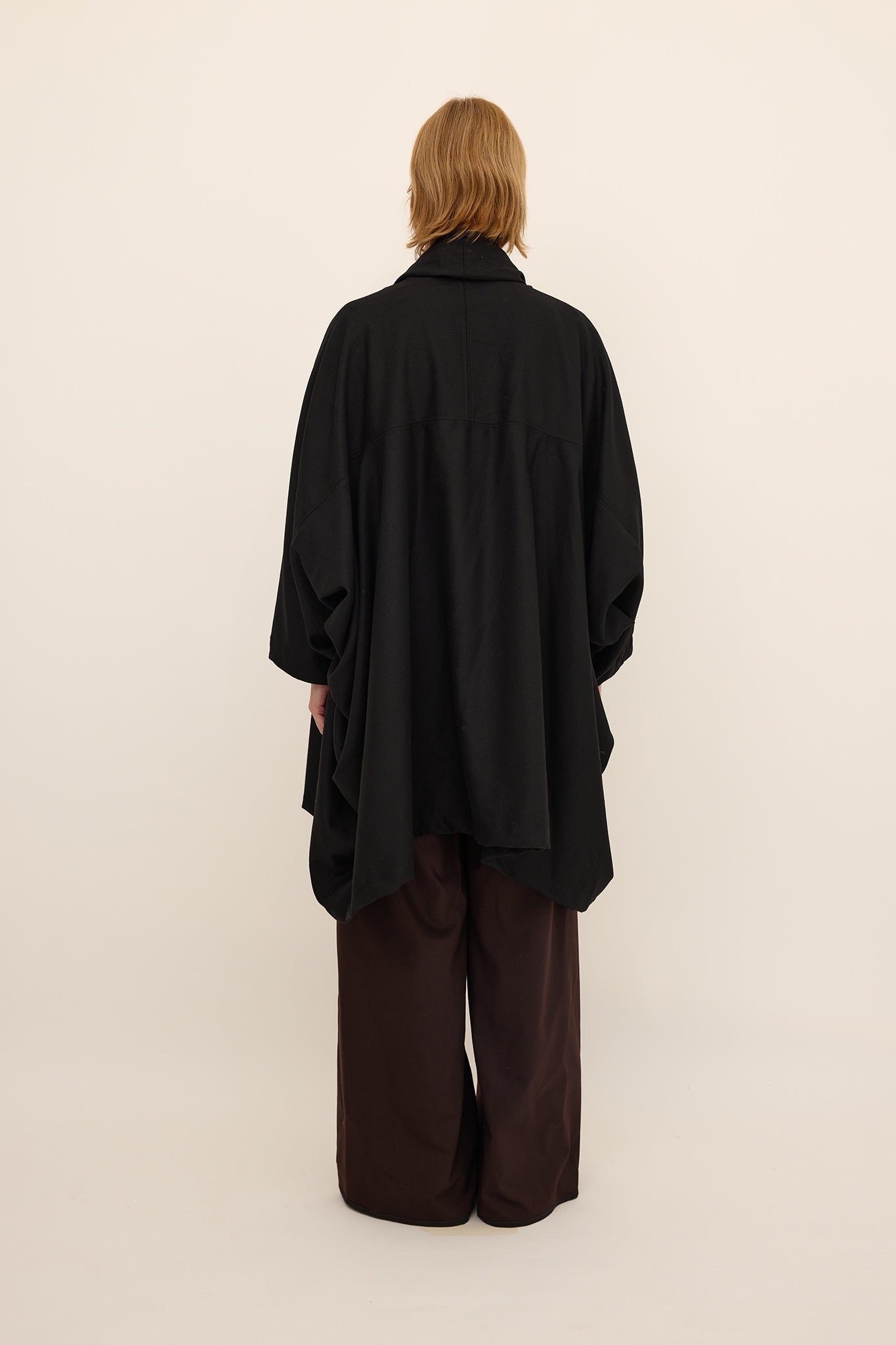Cape Coat / Black Wool