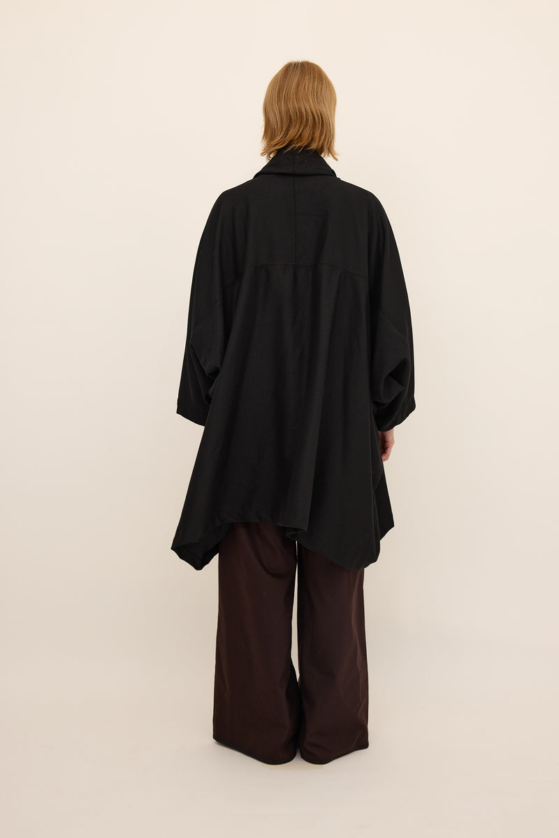 Cape Coat / Black Wool