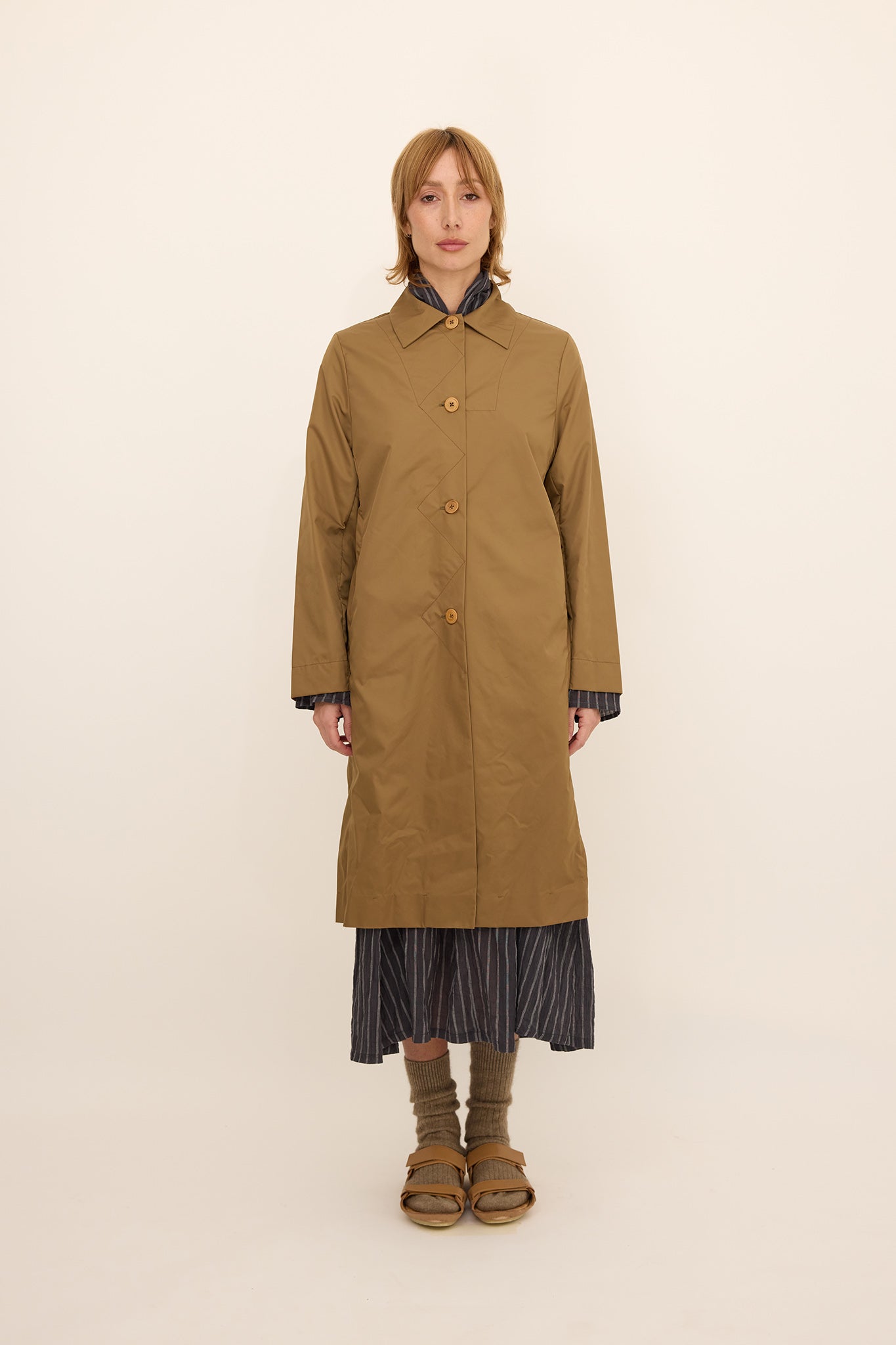Maggie Raincoat - Tan