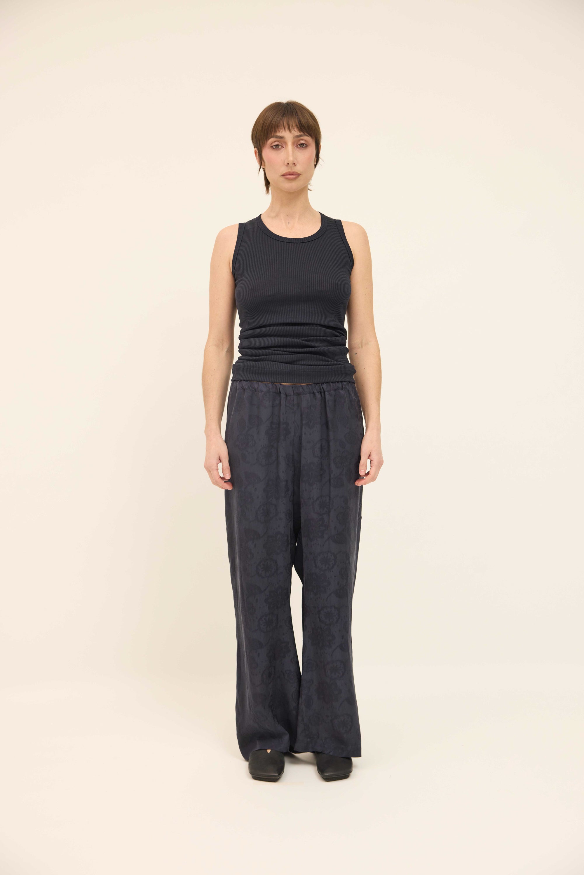 Simple Pants - Ink Silk Jacquard